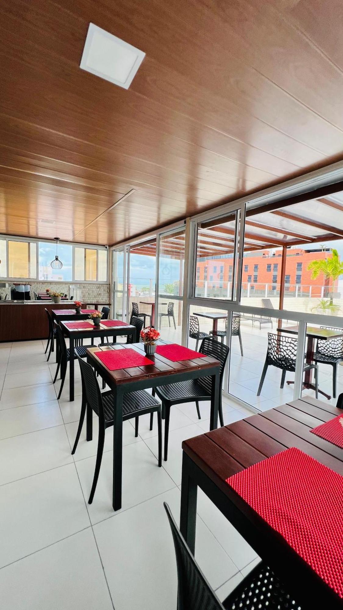 Hotel Kairos Manaira